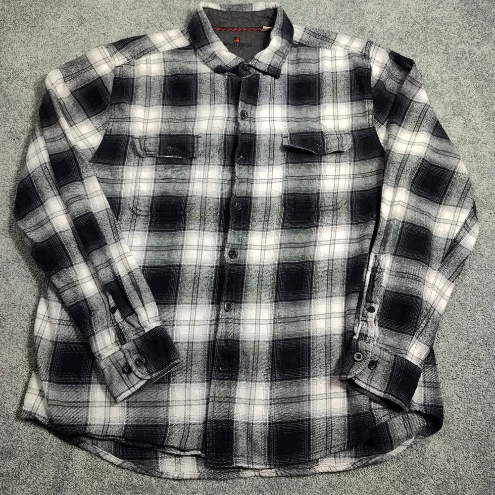 Woolrich Men's Flannel Shirt XL Black White Plaid Long Sleeve Button Up